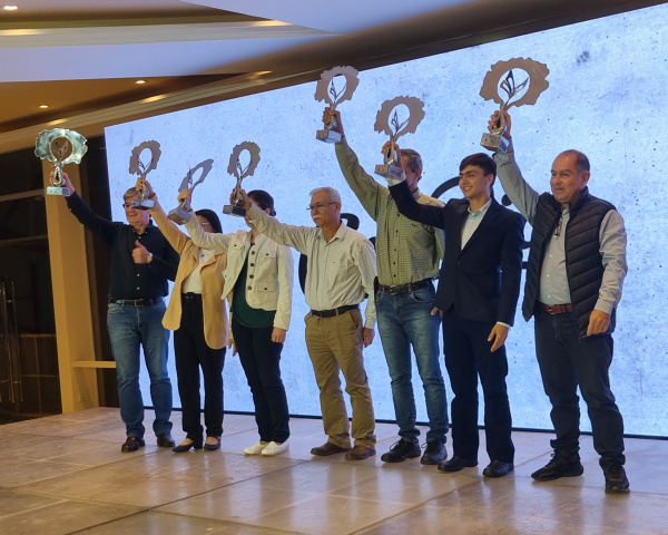 Premiación del Concurso "Mi Árbol de mi Escuela"