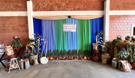 Festejo de Acción de Gracias en el Centro de Capacitación Agrícola La Huerta