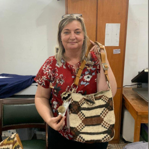 El arte manual de las mujeres de la comunidad de Ebetogue