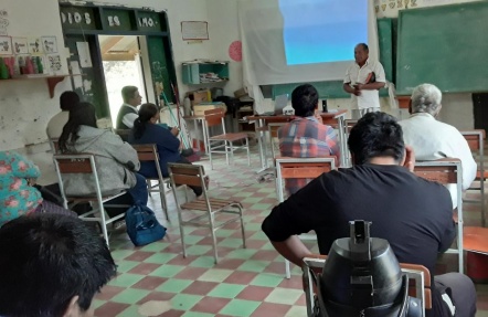 Docentes del Área 3 en jornada de capacitación