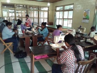 Inicia curso de costura para mujeres